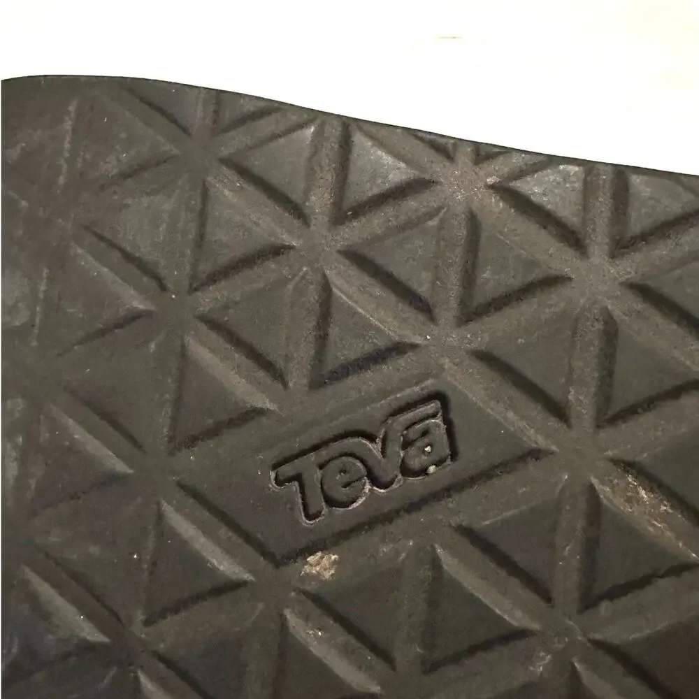 Teva Universal Mesh Hiking Strappy Black Platform Sandals Women's 8 - Picture 2 of 8